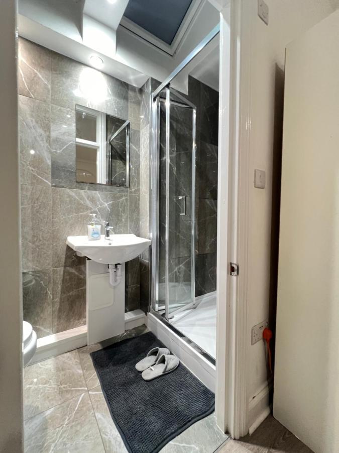 Stayeasy En-Suite Londres Exterior foto