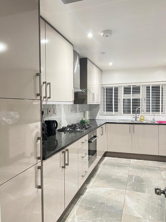 Stayeasy En-Suite Londres Exterior foto